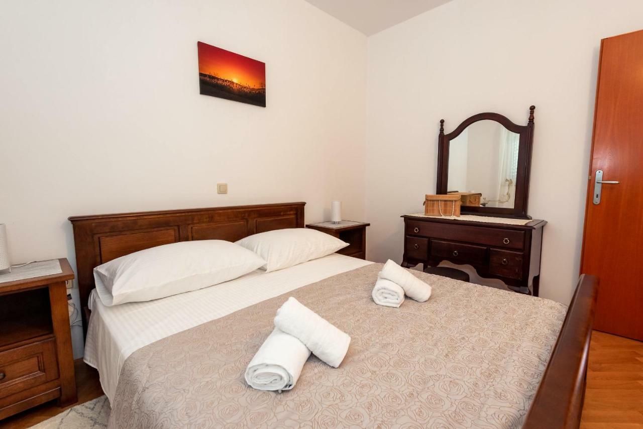 Apartmani Marina Klek Exterior foto