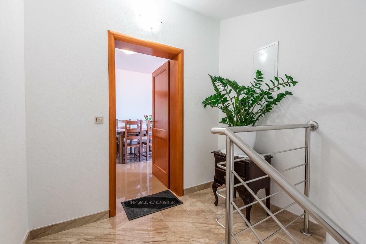 Apartmani Marina Klek Exterior foto